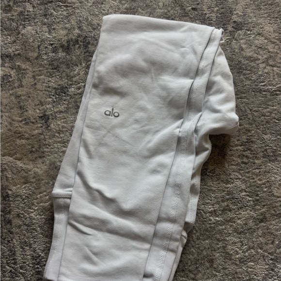 ALO Yoga Pants - Alo 7/8 High-Waist Airbrush Leggings